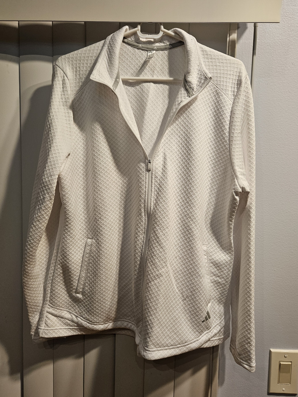 White Quilted Zip-Front Women's Jacket